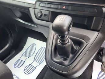 Citroen SpaceTourer 1.5 BlueHDi Feel M MPV 5dr Diesel Manual MWB Euro 6 (s/s) (120 p
