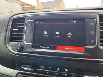 Citroen SpaceTourer 1.5 BlueHDi Feel M MPV 5dr Diesel Manual MWB Euro 6 (s/s) (120 p
