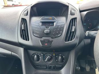 FORD TRANSIT CONNECT 1.6 TDCi 210 ECOnetic Panel Van 5dr Diesel Manual L2 H1 (112 g/k