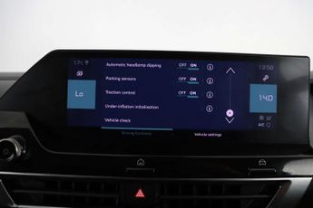 Citroen e-C4 50kWh Shine Hatchback 5dr Electric Auto (136 ps)