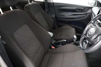 Hyundai BAYON 1.0 T-GDi MHEV Premium SUV 5dr Petrol Hybrid DCT Euro 6 (s/s) (1