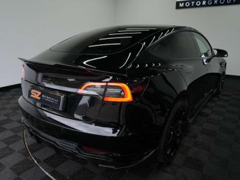 Tesla Model 3 Model 3 Long Range AWD 4WD 4dr