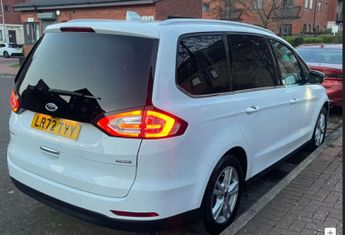 Ford GALAXY 2.5 Galaxy Titanium HEV CVT 5dr