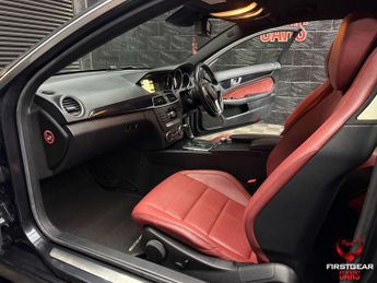 Mercedes-Benz C-CLASS 1.8 C180 BlueEfficiency AMG Sport Coupe 2dr Petrol G-Tronic+ Eur
