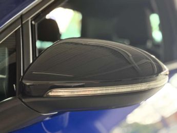 Volkswagen GOLF 2.0 Golf R TSi 4Motion Semi-Auto 4WD 5dr