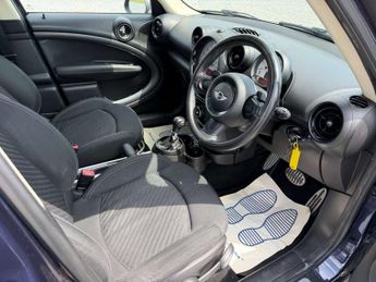 MINI COUNTRYMAN 2.0 Countryman Cooper SD Auto 5dr