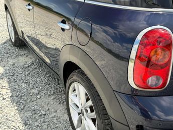MINI COUNTRYMAN 2.0 Countryman Cooper SD Auto 5dr