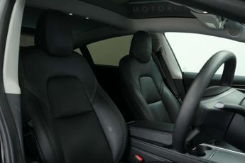 Tesla Model 3 Model 3 Long Range AWD 4WD 4dr