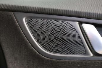Hyundai KONA 1.6 h-GDi SE Connect SUV 5dr Petrol Hybrid DCT Euro 6 (s/s) (141