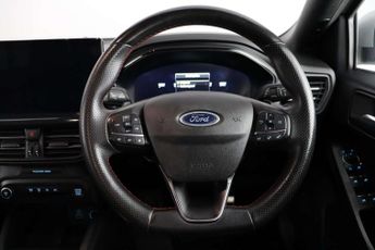Ford Focus 1.5 EcoBlue ST-Line Vignale Hatchback 5dr Diesel Auto Euro 6 (s/