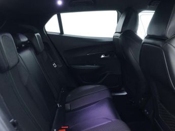 PEUGEOT E-2008 50kWh GT SUV 5dr Electric Auto (7kW Charger) (136 ps)