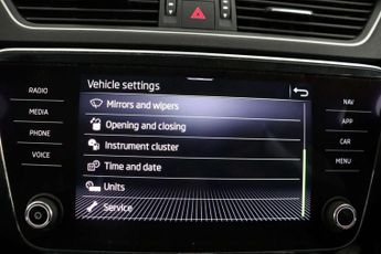 Skoda Superb 1.5 TSI ACT SE L Estate 5dr Petrol DSG Euro 6 (s/s) (150 ps)