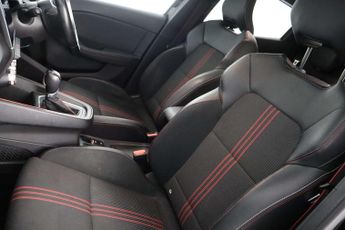 Renault Clio 1.6 E-TECH RS Line Hatchback 5dr Petrol Hybrid Auto Euro 6 (s/s)