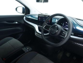 FIAT 500E 42kWh Icon Hatchback 3dr Electric Auto (118 ps)