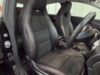 Mercedes-Benz CLA 1.6 CLA 200 AMG Line Edition 5dr
