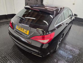 Mercedes-Benz CLA 1.6 CLA 200 AMG Line Edition 5dr