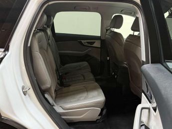 Audi Q7 3.0 Q7 SE TDI Quattro Auto 4WD 5dr