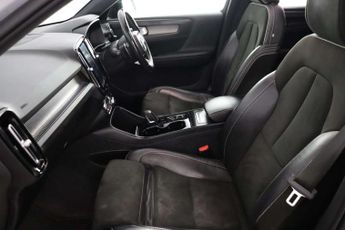 Volvo XC40 2.0 D4 R-Design Pro SUV 5dr Diesel Auto AWD Euro 6 (s/s) (190 ps