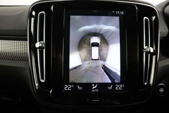 Volvo XC40 2.0 D4 R-Design Pro SUV 5dr Diesel Auto AWD Euro 6 (s/s) (190 ps