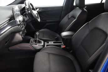 Ford Focus 1.0T EcoBoost MHEV ST-Line X Edition Hatchback 5dr Petrol Manual