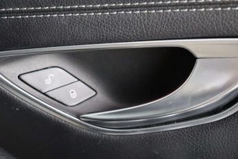 Mercedes-Benz E Class 2.0 E300de 13.5kWh AMG Line (Premium) Saloon 4dr Diesel Plug-in 