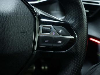 PEUGEOT E-2008 50kWh GT SUV 5dr Electric Auto (7kW Charger) (136 ps)