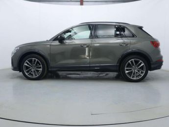 AUDI Q3 1.5 TFSI CoD 35 Black Edition SUV 5dr Petrol S Tronic Euro 6 (s/