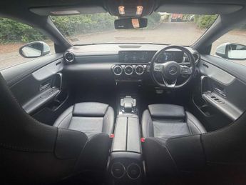 MERCEDES-BENZ CLA 1.3 CLA 200 AMG Line Auto 4dr
