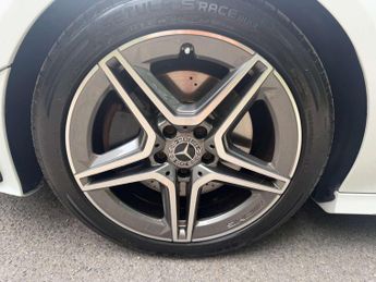 MERCEDES-BENZ CLA 1.3 CLA 200 AMG Line Auto 4dr