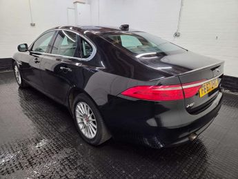 JAGUAR XF 2.0 XF Prestige i Auto 4dr