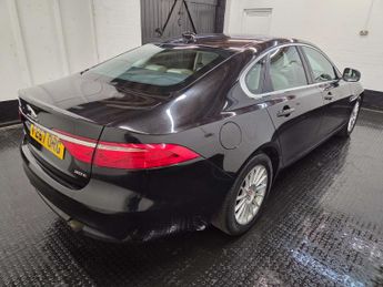 JAGUAR XF 2.0 XF Prestige i Auto 4dr