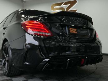 Mercedes-Benz C-CLASS 2.1 C220 D AMG Line Auto 4dr