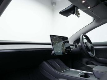 Tesla Model 3 Model 3 Long Range AWD 4WD 4dr