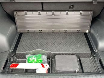 HYUNDAI TUCSON 1.6 Tucson Premium SE48v MHEV CRDi 2WD Semi-Auto 5dr
