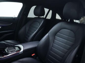 MERCEDES-BENZ EQC EQC 400 80kWh AMG Line (Premium) SUV 5dr Electric Auto 4MATIC (4