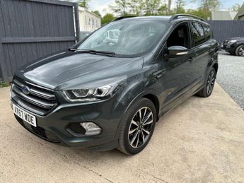 FORD KUGA 2.0 Kuga ST-Line TDCi 4x4 Auto 4WD 5dr