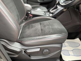 FORD KUGA 2.0 Kuga ST-Line TDCi 4x4 Auto 4WD 5dr
