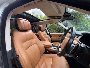 LAND ROVER RANGE ROVER 3.0 Range Rover Autobiography TDV6 Auto 4WD 5dr