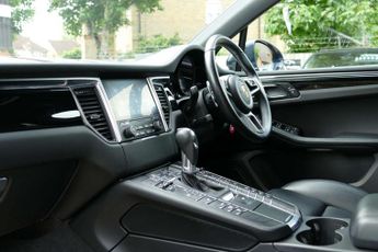 Porsche MACAN 3.0 Macan S D Semi-Auto 4WD 5dr