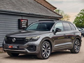 Volkswagen TOUAREG 3.0 Touareg V6 Black Edition TDI Auto 4WD 5dr