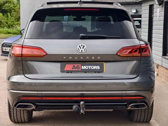 Volkswagen TOUAREG 3.0 Touareg V6 Black Edition TDI Auto 4WD 5dr