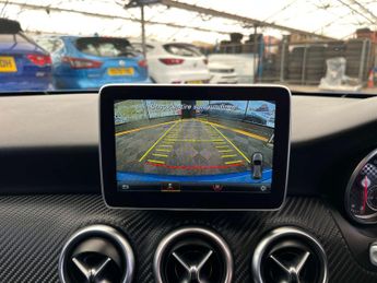 MERCEDES-BENZ A-CLASS 2.1 A 200 D AMG Line Premium Auto 5dr