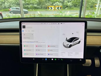 TESLA MODEL 3 Model 3 Performance AWD 4WD 4dr