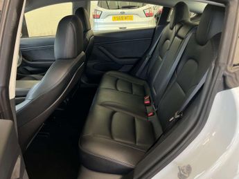 TESLA MODEL 3 Model 3 Performance AWD 4WD 4dr