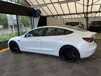 TESLA MODEL 3 Model 3 Performance AWD 4WD 4dr