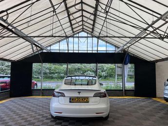 TESLA MODEL 3 Model 3 Performance AWD 4WD 4dr