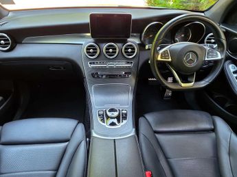 MERCEDES-BENZ GLC 2.1 GLC 250 AMG Night Edition D 4Matic Auto 4WD 5dr
