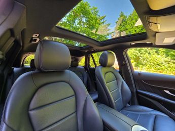 MERCEDES-BENZ GLC 2.1 GLC 250 AMG Night Edition D 4Matic Auto 4WD 5dr