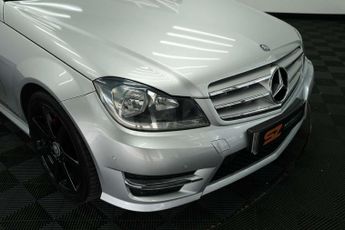 Mercedes-Benz C-CLASS 2.1 C220 AMG Sport Edition Premium CDi Auto 4dr
