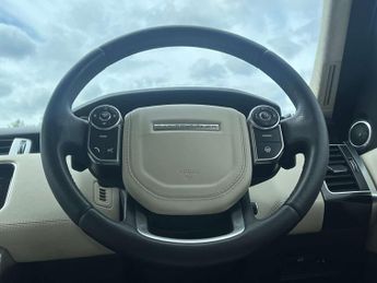Land Rover RANGE ROVER SPORT 3.0 Range Rover Sport Autobiography Dynamic SDV6 Auto 4WD 5dr